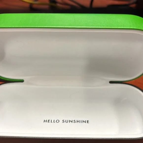 Kate Spade Bright Green Glasses Case - Picture 5 of 5